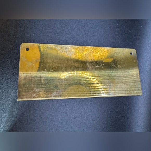 Vintage Brass Key Mail Holder House Tree Fence 5 Hook Hanging Cottage Core Brass - Picture 5 of 7